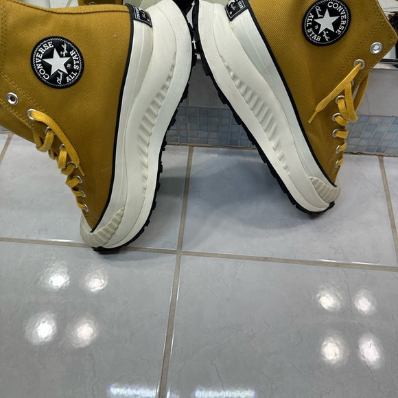 Converse Yellow Chuck 70 AT-CX Sneakers - Picture 3 of 9